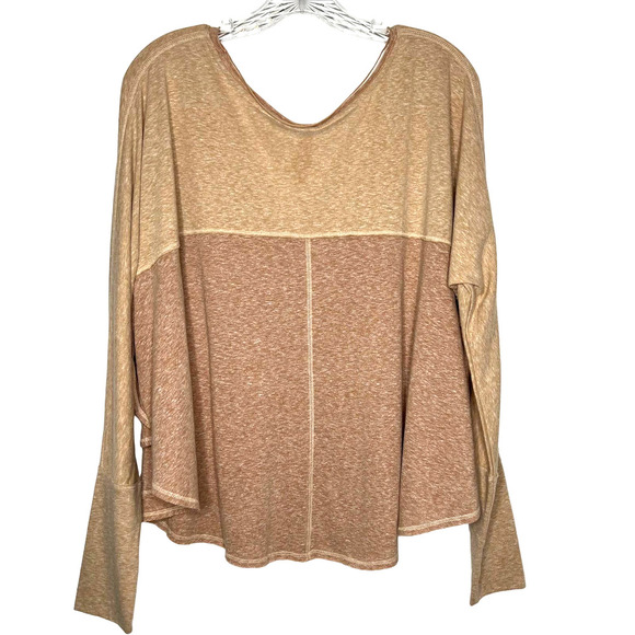 Free People / We The Free Women's Two Tone-Pink Cloud 9 Long Sleeves Top Size M - Picture 3 of 10